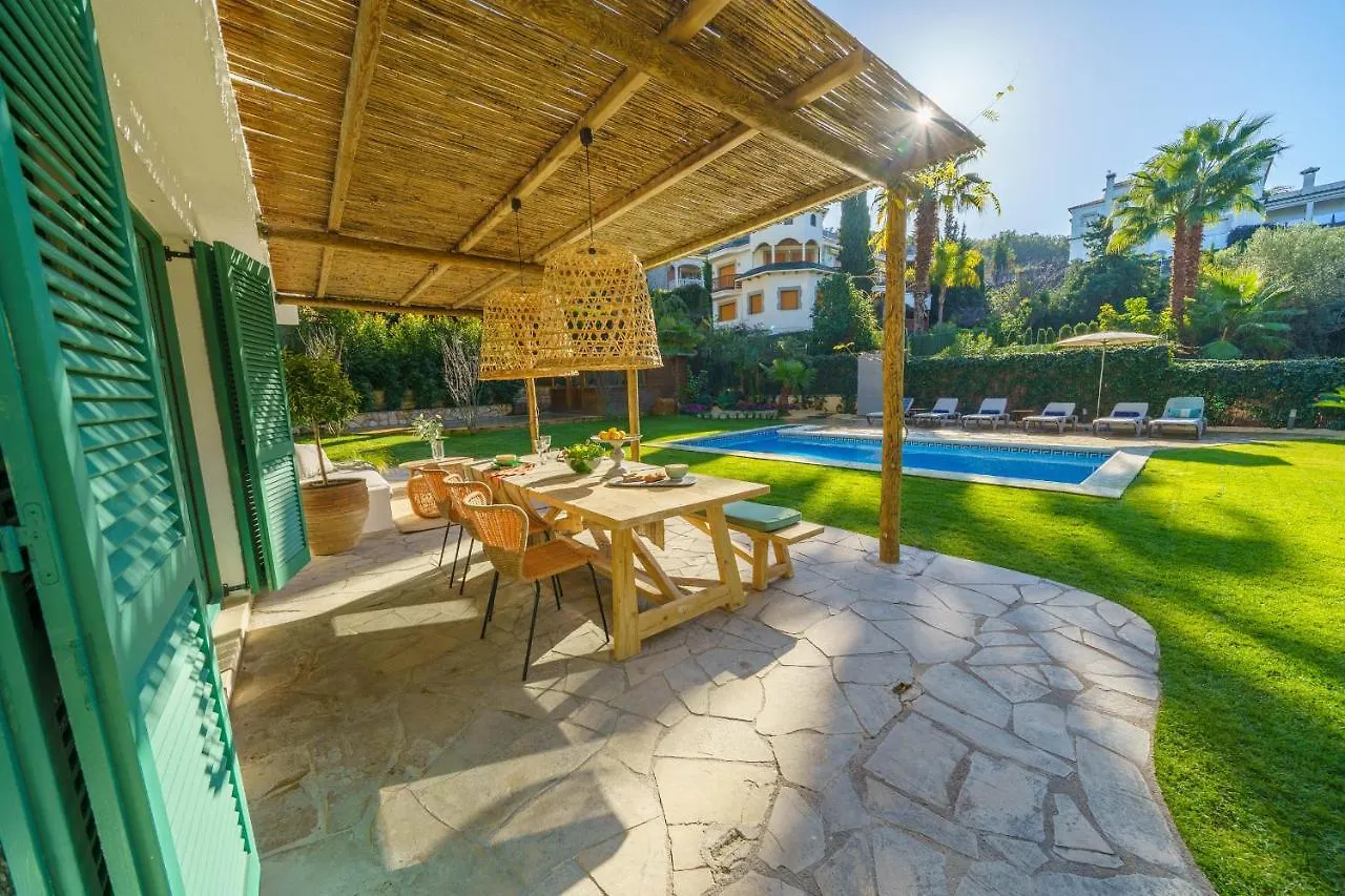 By The Sea Lux House - Gran Piscina En Playa Fenals Villa Lloret de Mar