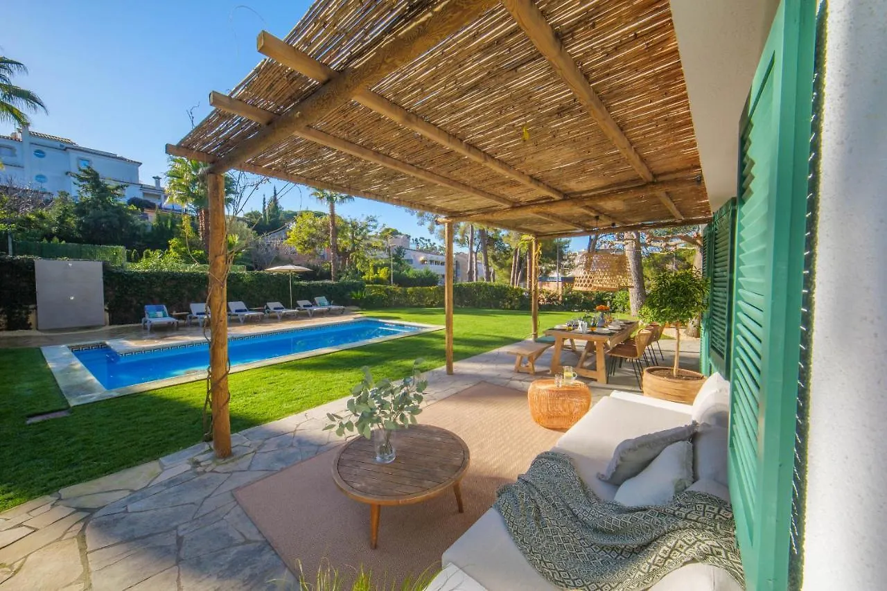 By The Sea Lux House - Gran Piscina En Playa Fenals Villa Lloret de Mar Spain