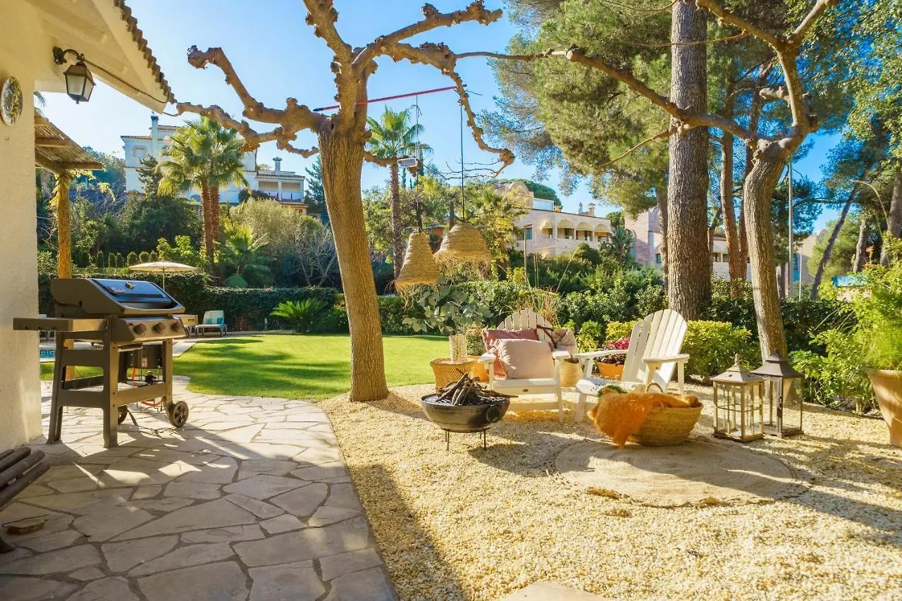 By The Sea Lux House - Gran Piscina En Playa Fenals Villa Lloret de Mar Spain